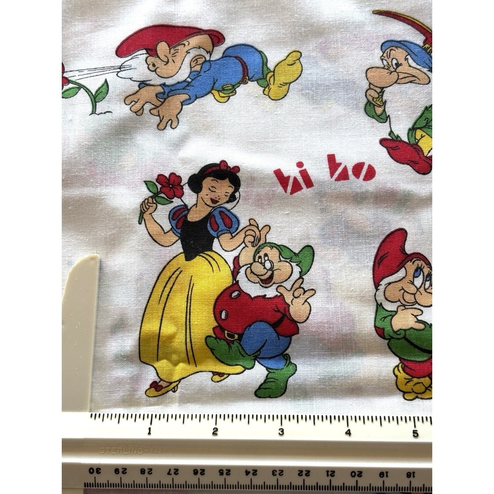 Vintage Peter Pan Snow White & 7 Dwarf Fabric 1 Yd + 26" x 44" Hi Ho White